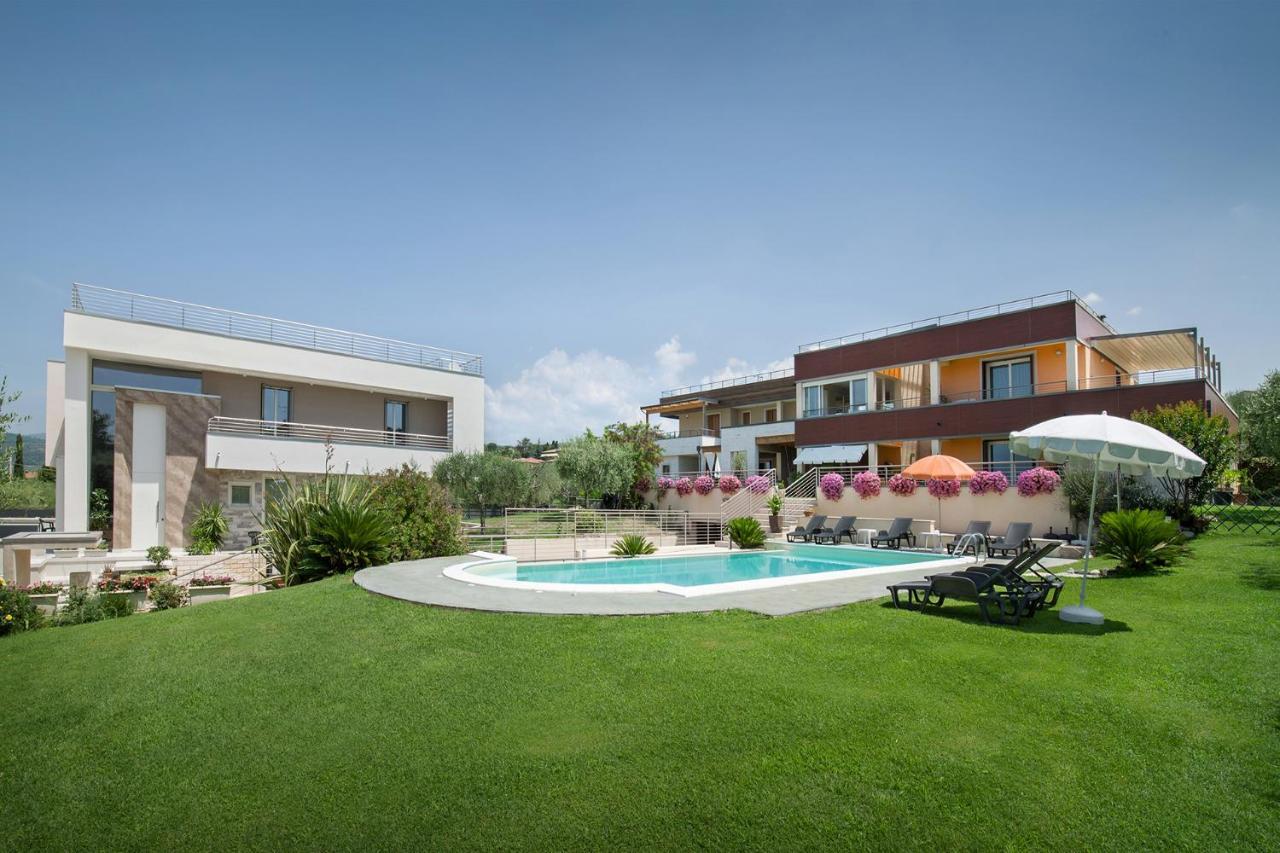 Villa Aurora-Holiday Home Apt 1 バルドリーノ エクステリア 写真